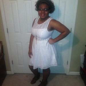 Meet your Posher, Elisha